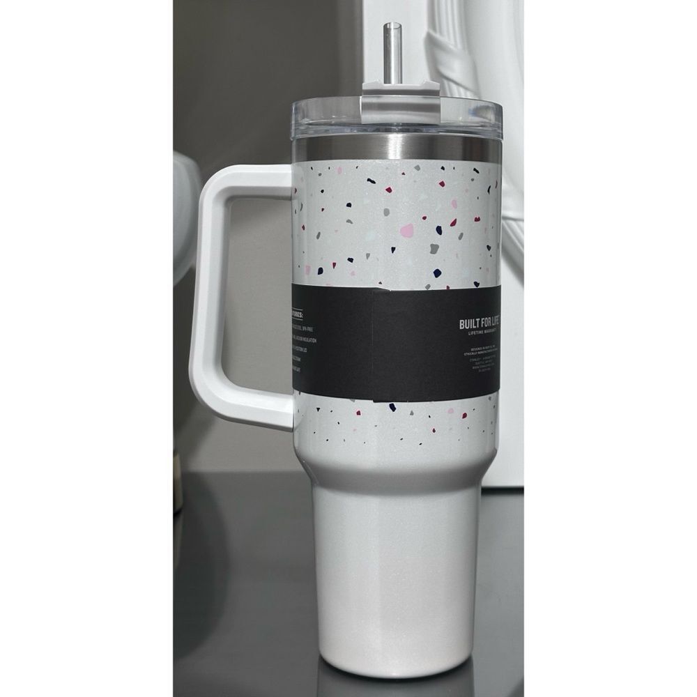 Stanley Adventure Quencher 40oz Tumbler- TERRAZZO PEARLESCENT - Picture 2 of 5